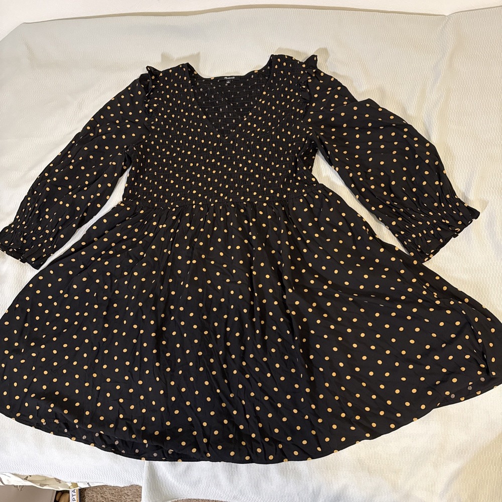 Madewell Lucie V-Neck Smocked Mini Dress in Polka Dot Size L - Picture 12 of 13